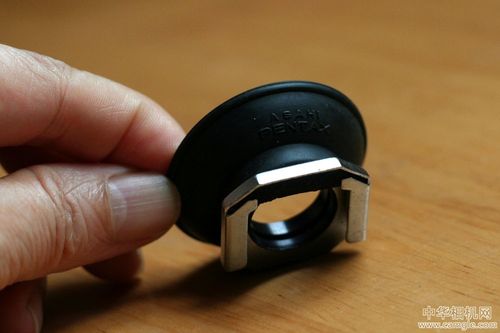 尼康 AR-1 快门按钮、原厂眼罩、原厂热靴 经典配件点评与选购指南